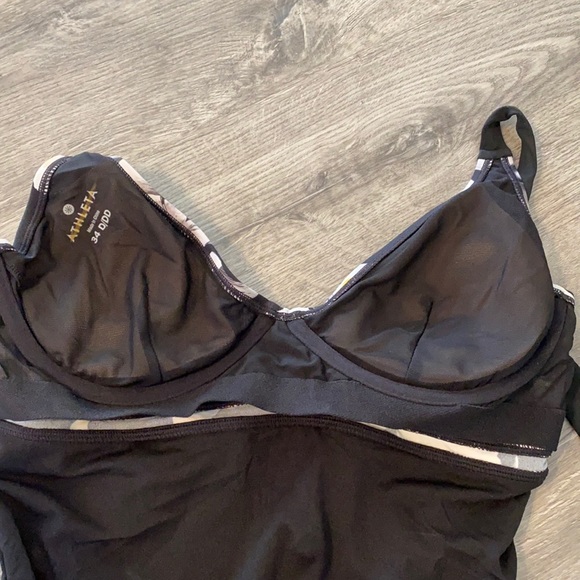 Athleta Tankini Polynesia Floral Halter NWT’s - Picture 4 of 14